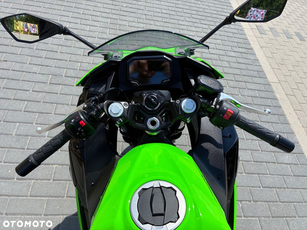Kawasaki Ninja - 9