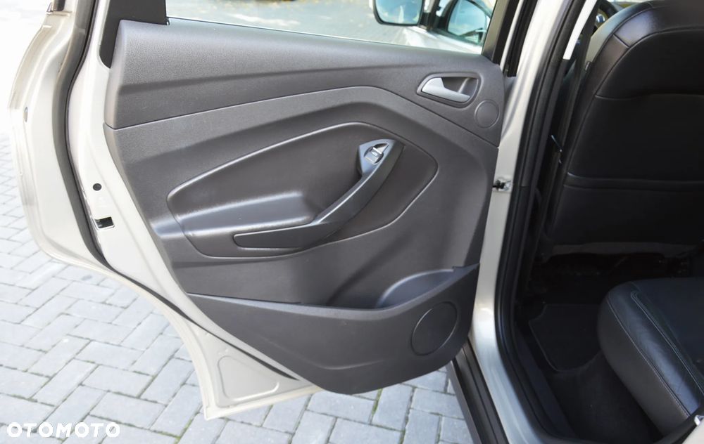 Ford C-MAX - 33