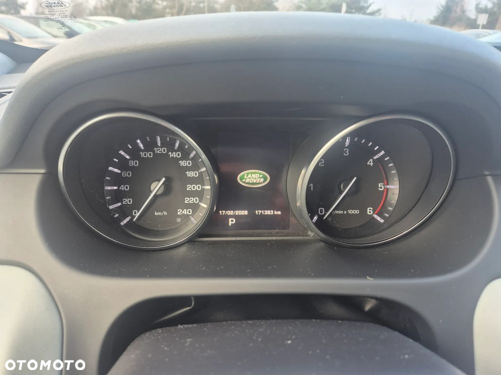 Land Rover Discovery Sport - 21