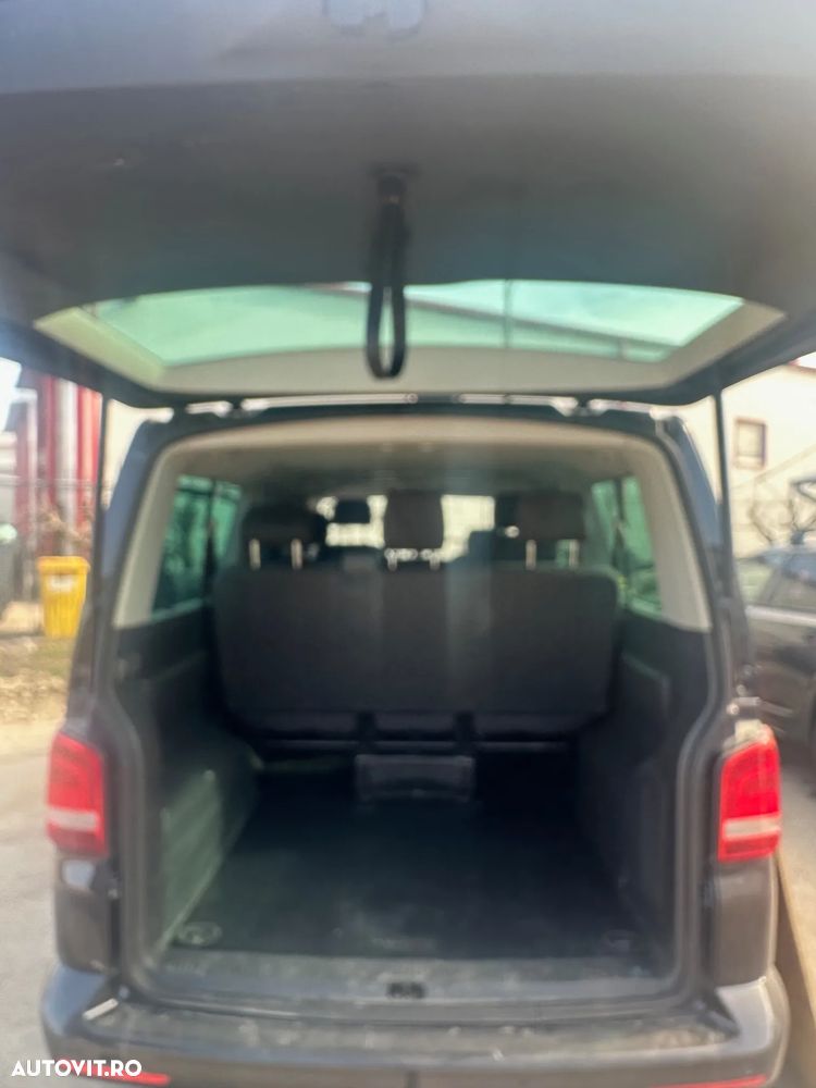 Volkswagen Caravelle - 4