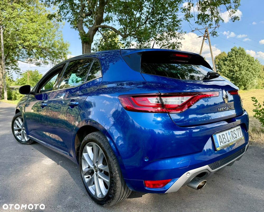 Renault Megane TCe 140 GPF GT LINE - 4
