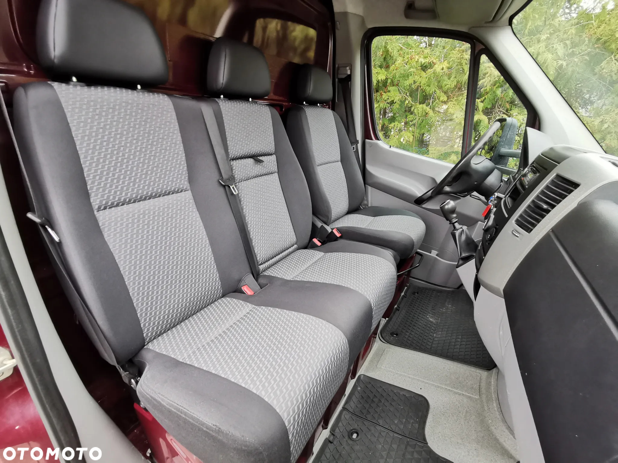 Volkswagen Crafter - 12