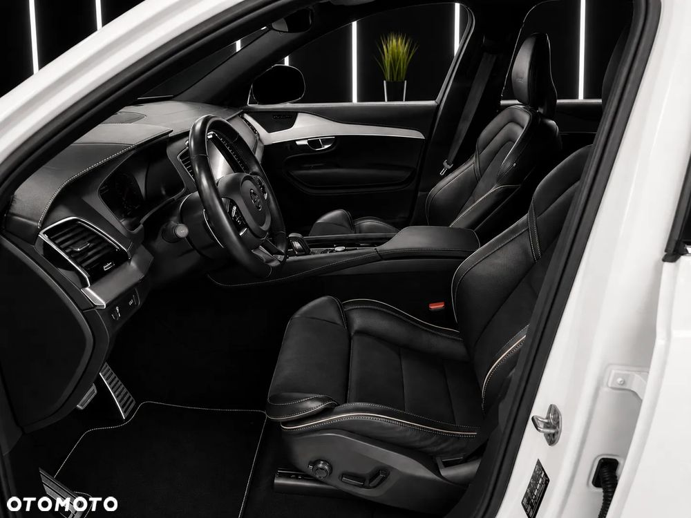 Volvo XC 90 B5 D AWD R-Design - 8