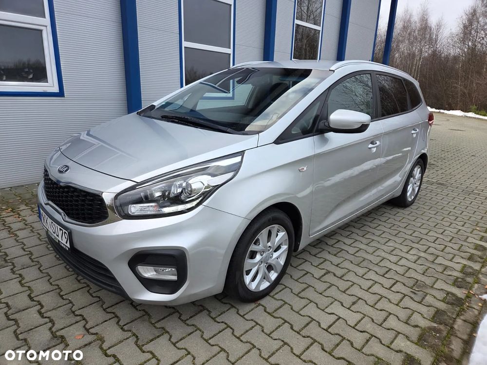 Kia Carens 1.6 GDI Dream Team Edition - 8