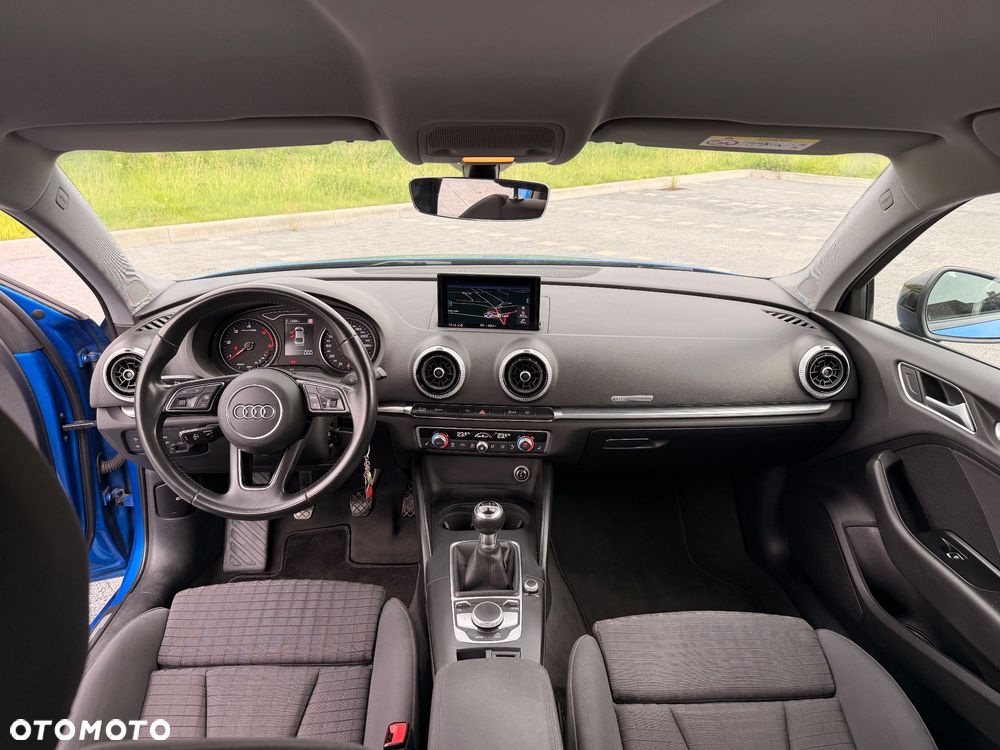 Audi A3 Limousine 35 TDI sport - 9