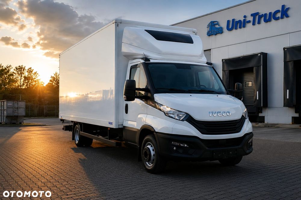 Iveco 70C18 Automat | Kontener 15EP | Winda 1t | Niski przebieg | - 1