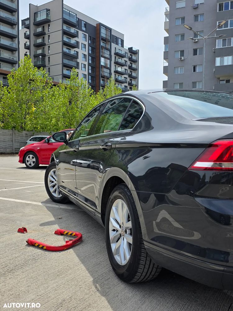 Volkswagen Passat 1.5 TSI ACT DSG Comfortline - 8