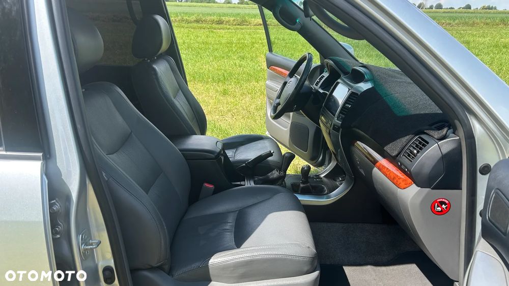 Toyota Land Cruiser 3.0 D Luna - 17
