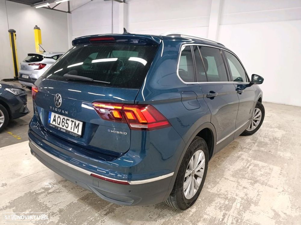 VW Tiguan 1.4 TSI eHybrid Conceptline DSG - 3