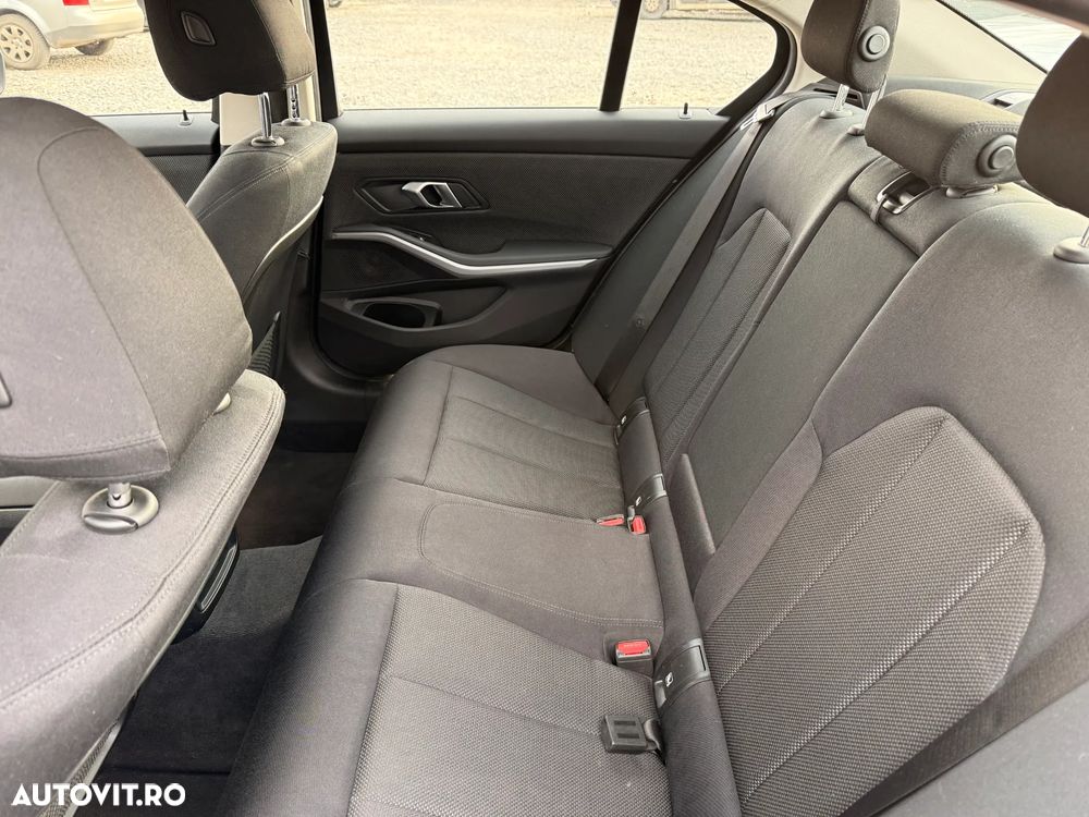 BMW Seria 3 330e AT PHEV - 21