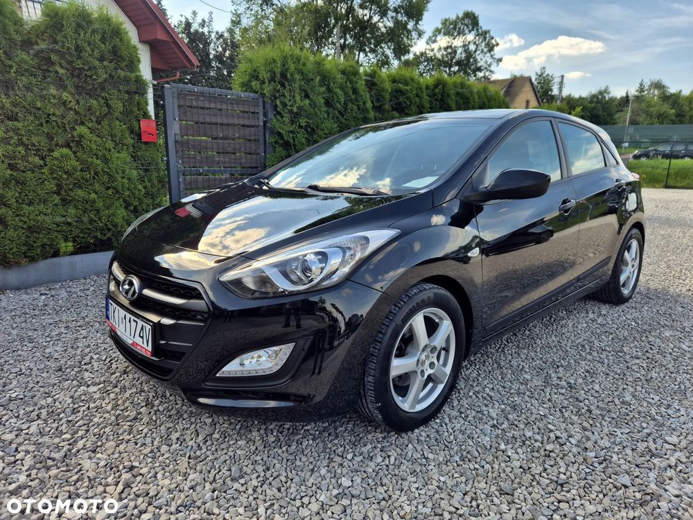 Hyundai i30 blue 1.4 Classic Navigation - 1