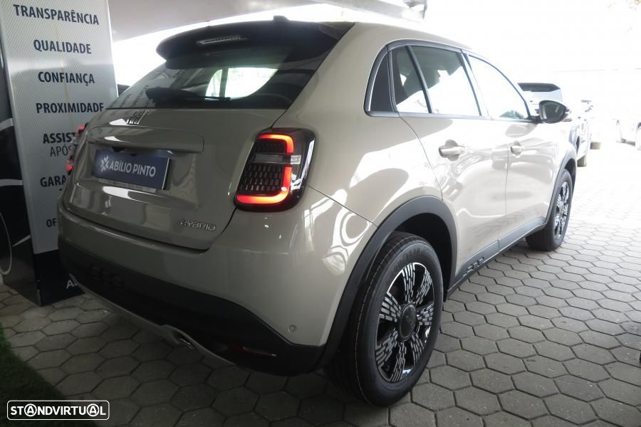 Fiat 600 1.2 Hybrid Icon - 5