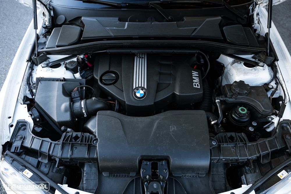 BMW 118 dA Pack M - 15