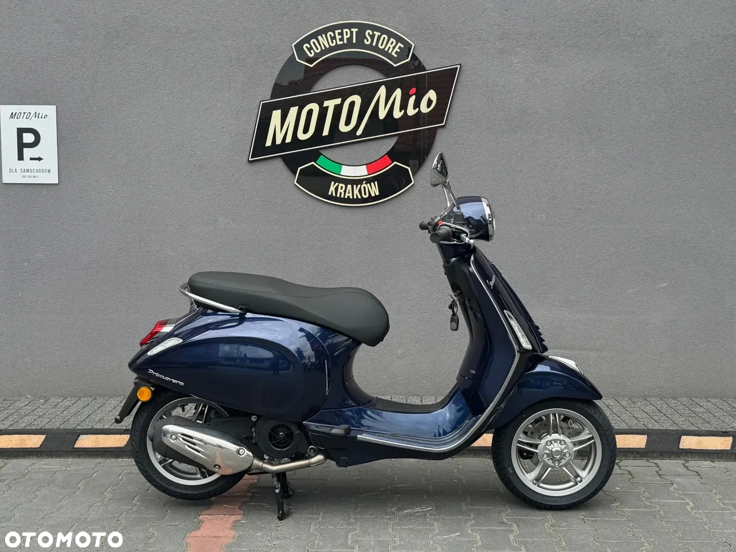 Vespa Primavera - 2