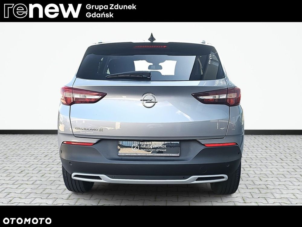 Opel Grandland X - 11