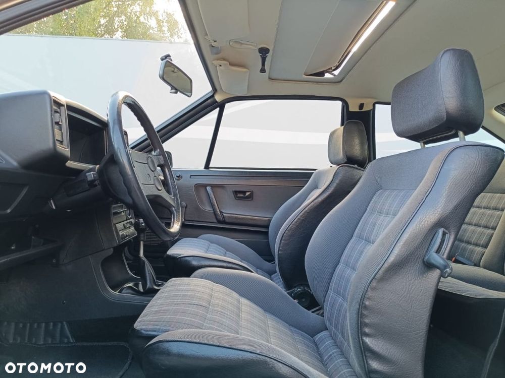 Volkswagen Scirocco - 26