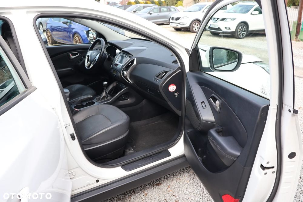 Hyundai ix35 - 14