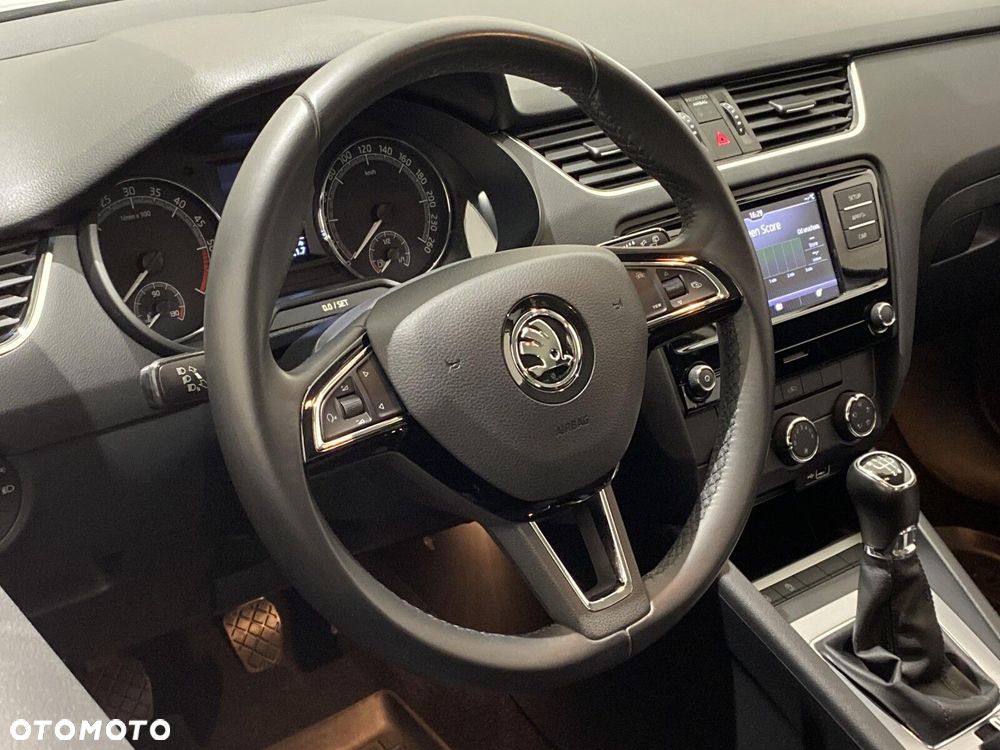 Skoda Octavia 1.6 TDI Ambition - 19