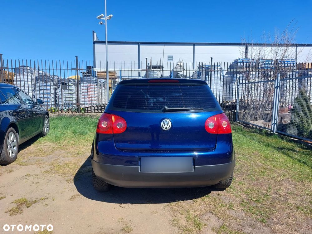 Volkswagen Golf - 9