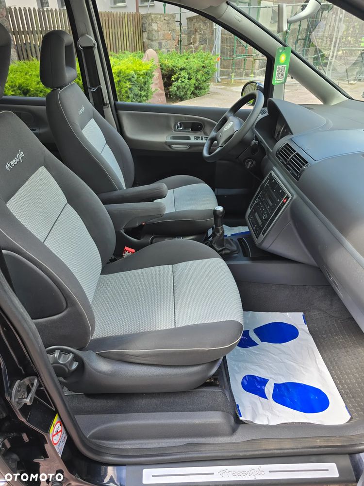 Volkswagen Sharan 2.0 Freestyle - 22