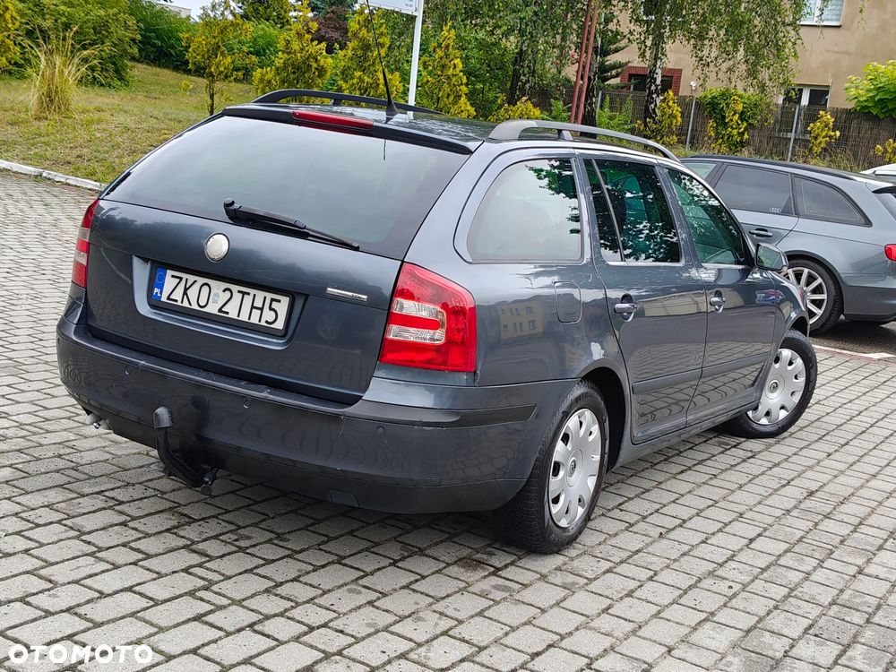 Skoda Octavia 1.9 TDI DPF Ambiente - 1