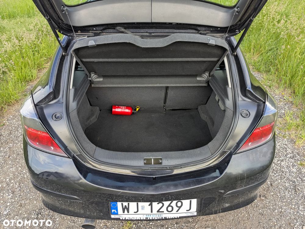 Opel Astra 1.9 CDTI Cosmo - 15