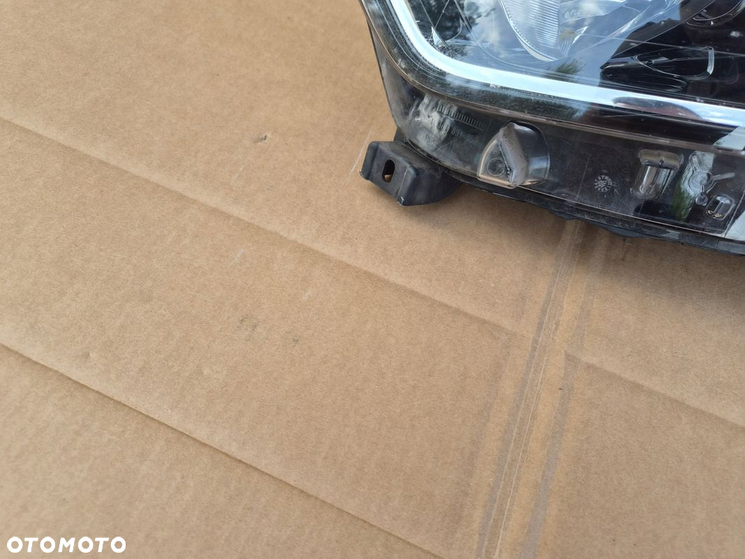 LAMPA PRZEDNIA RENAULT CAPTUR I ORYGINAŁ - 7