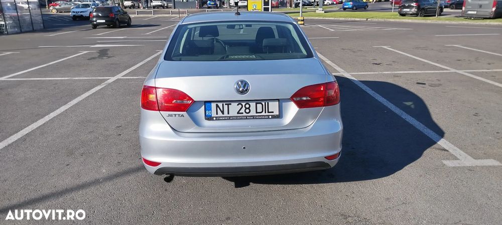 Volkswagen Jetta 1.2 TSI Comfortline - 13