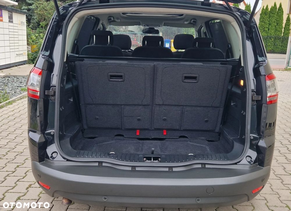Ford S-Max 2.0 TDCi Titanium - 34