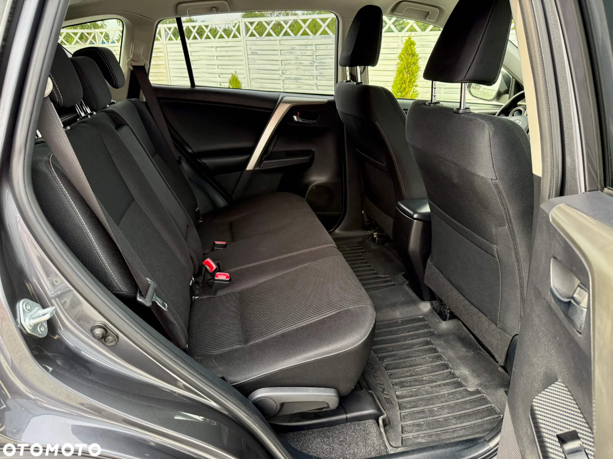 Toyota RAV4 2.0 D-4D 4x4 Executive - 17