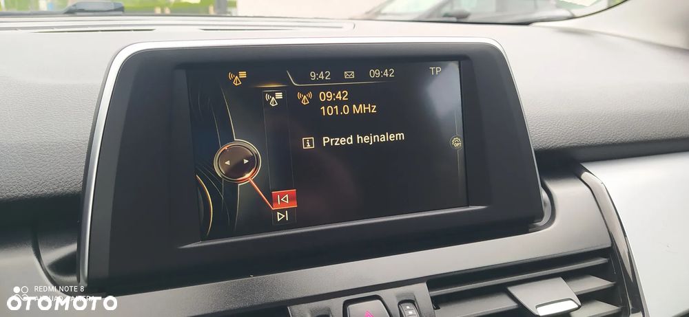 BMW Seria 2 216d - 24