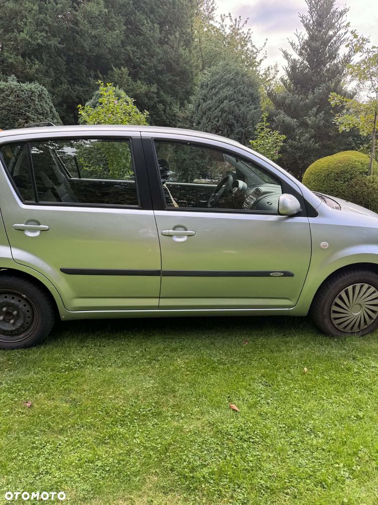 Subaru Justy - 4