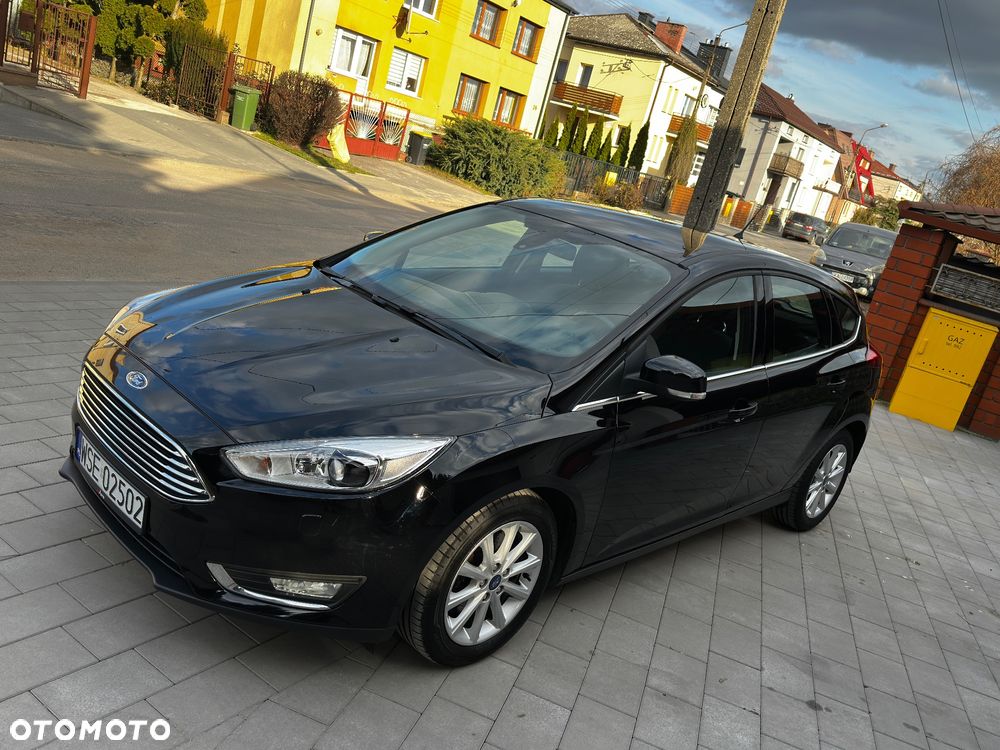 Ford Focus 1.5 EcoBoost Titanium ASS - 5