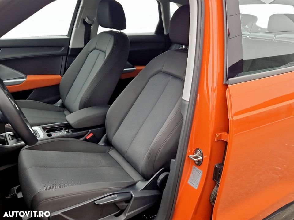 Audi Q3 2.0 40 TFSI S tronic quattro Advanced - 12