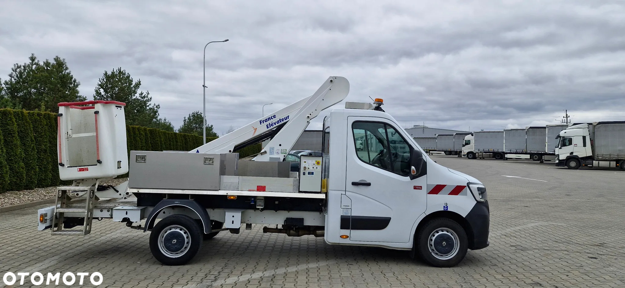 Renault Master Zwyżka Podnośnik Koszowy 51.00km!! - 11