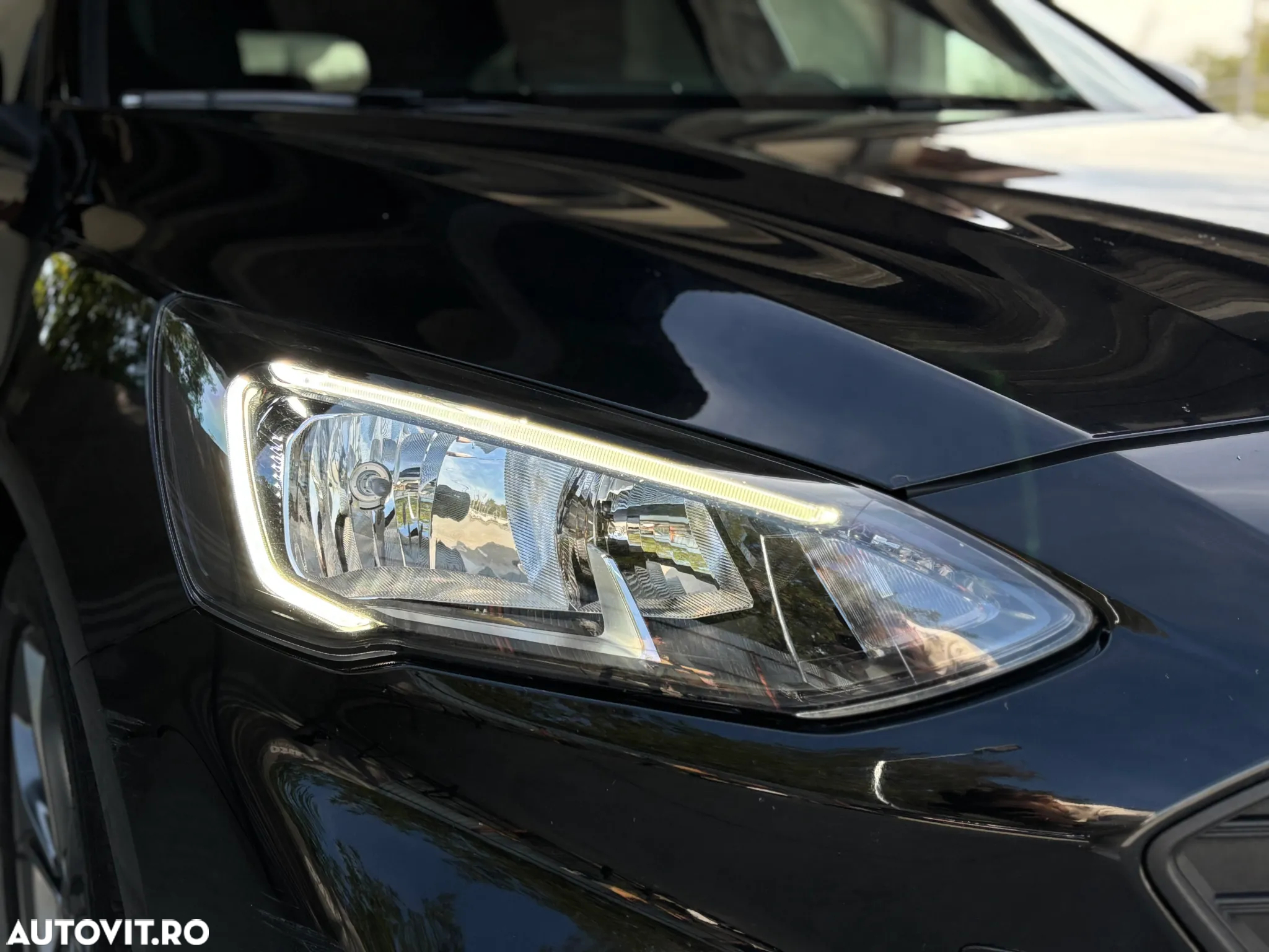 Ford Focus 1.5 EcoBlue ST-Line - 11