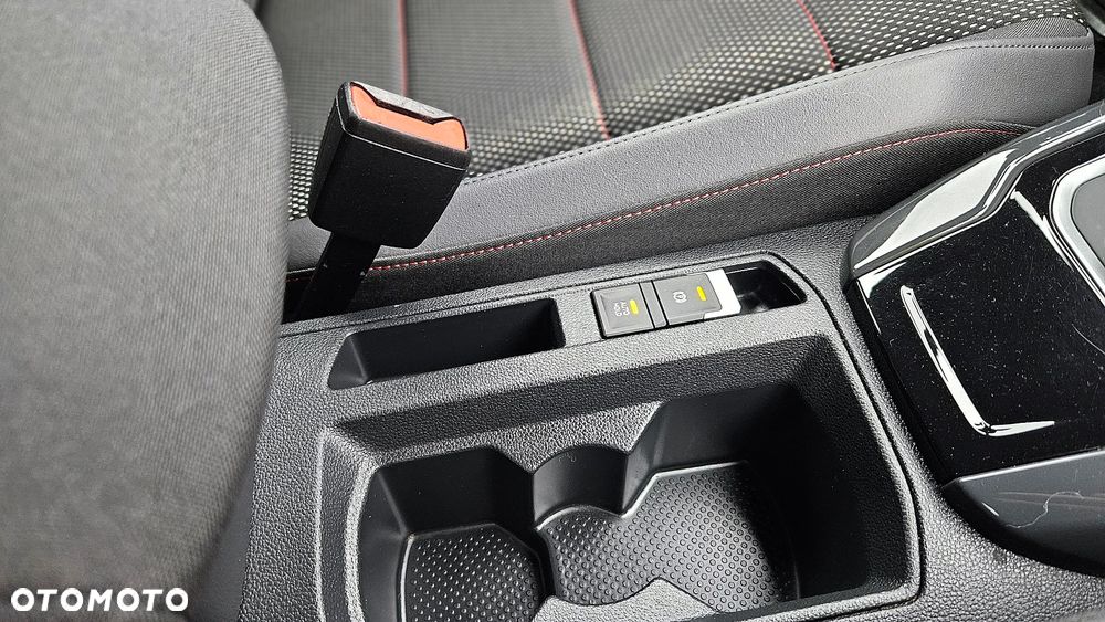 Volkswagen T-Roc 1.5 TSI R-Line Plus DSG - 26