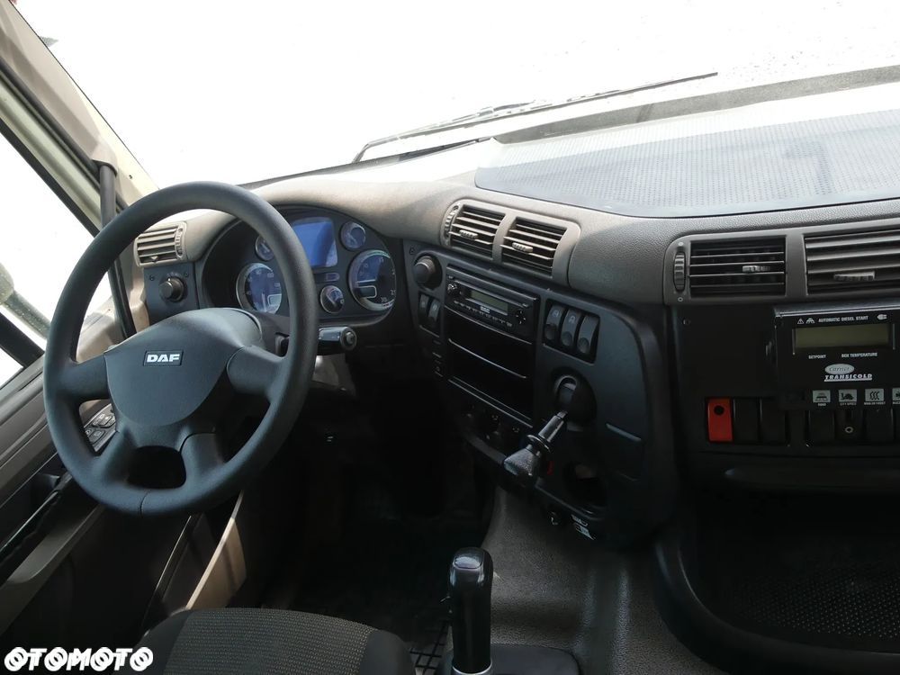 DAF DAF CF 75.360 / 6x2 / CHŁODNIA 8.25 + WINDA / EURO 5 / 20 PALET - 28