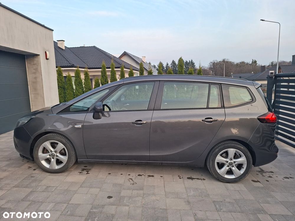 Opel Zafira - 3