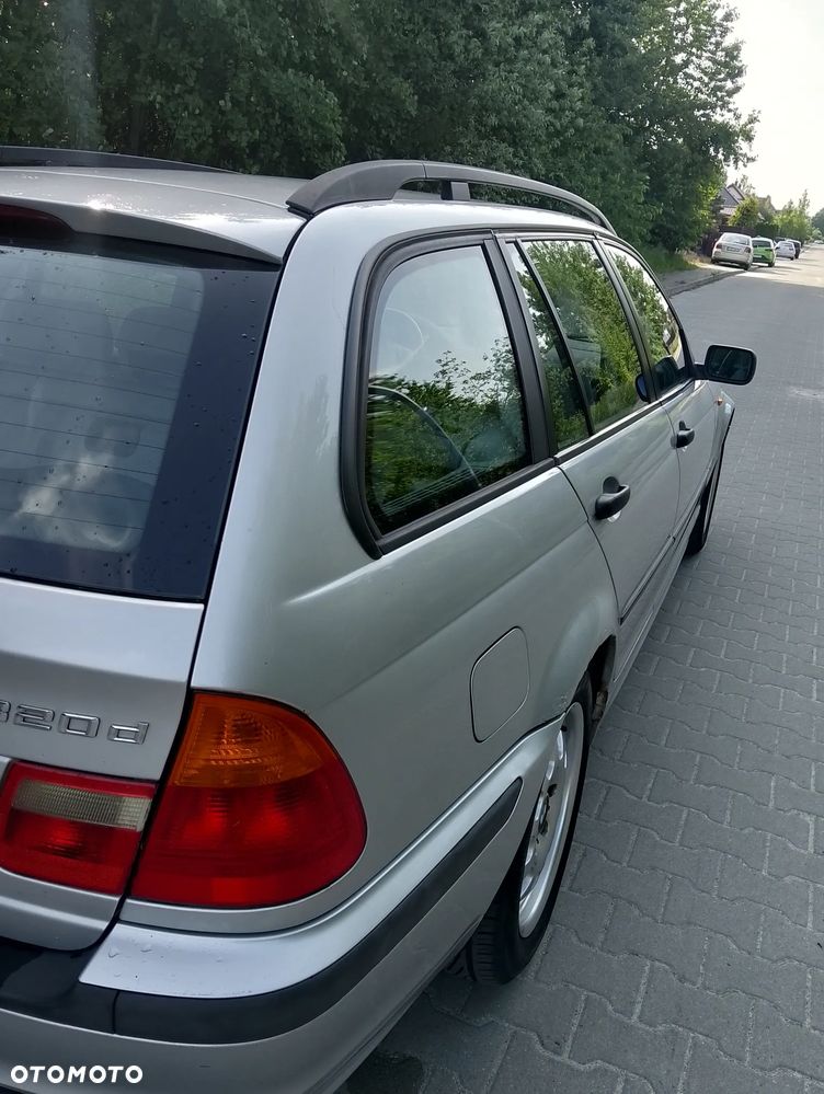 BMW Seria 3 320d Edition Exclusive - 11