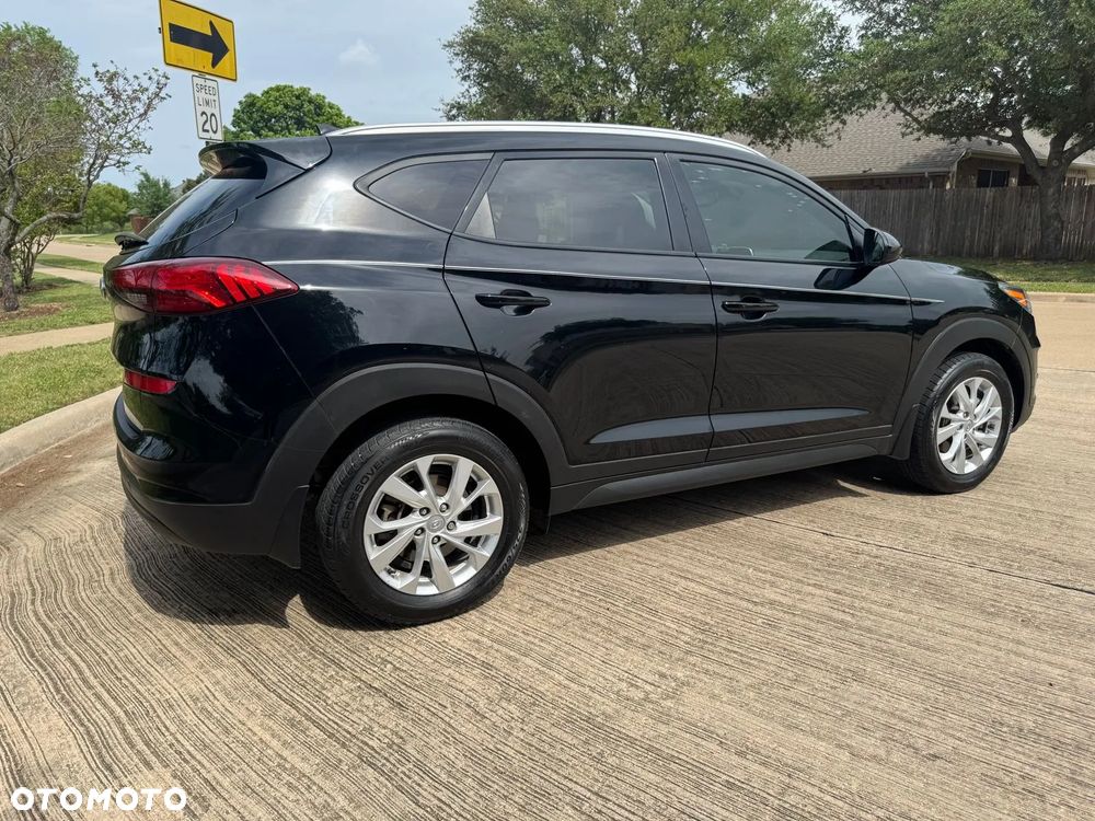 Hyundai Tucson - 11