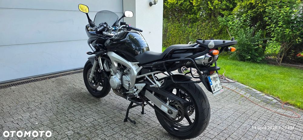 Yamaha FZ6 - 4