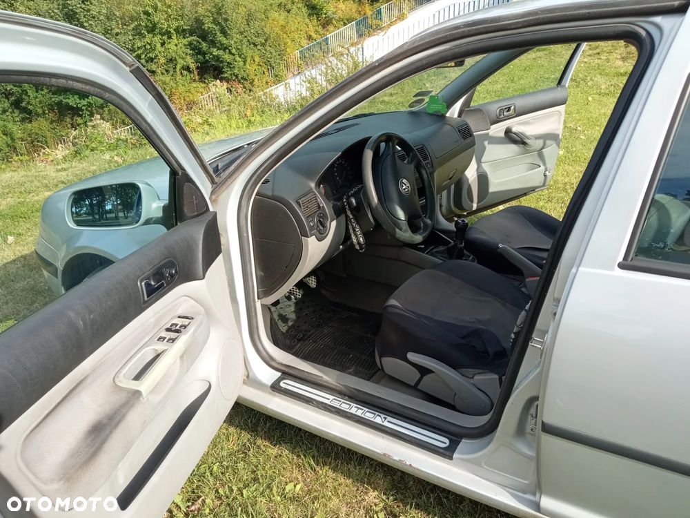 Volkswagen Golf 1.9 TDI - 7