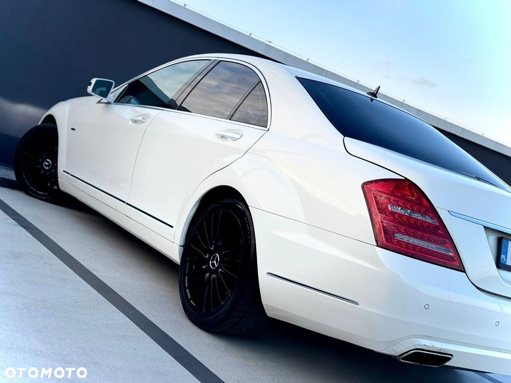 Mercedes-Benz Klasa S 350 CDI 4-Matic BlueEff - 17