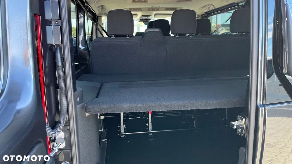 Renault Trafic - 8