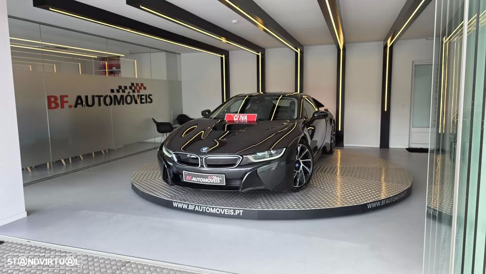 BMW i8 Standard - 12