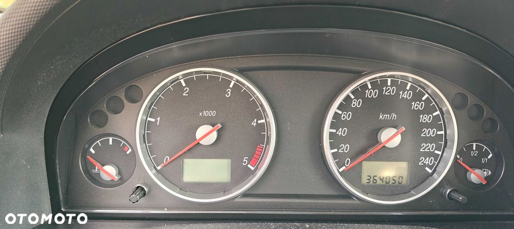 Ford Mondeo - 8