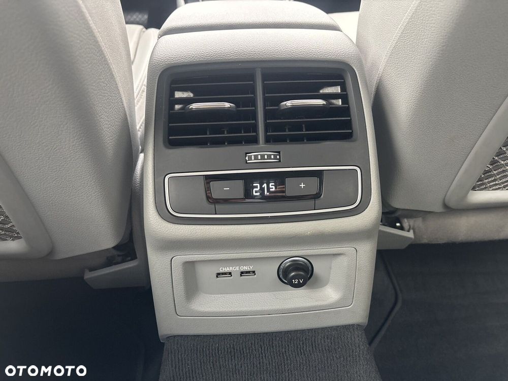 Audi A4 Avant 40 TDI mHEV Quattro S tronic - 16