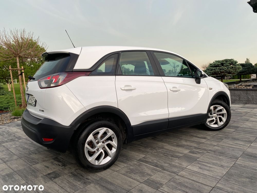 Opel Crossland X 1.2 T Design Line S&S - 17