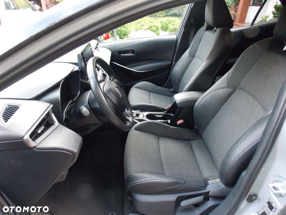 Toyota Corolla 1.8 Hybrid GPF Executive - 13